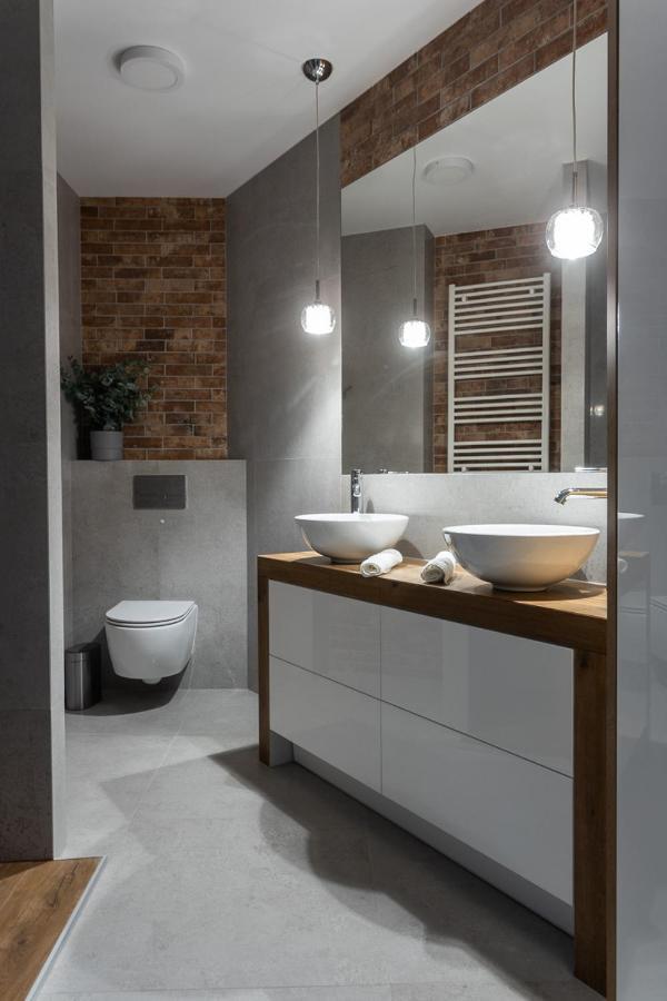 B&W Luxurious Apartment In The Center Of Wroclaw Exterior photo